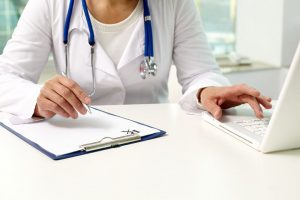 La prescription infirmière : quels en sont les droits et les conditions
