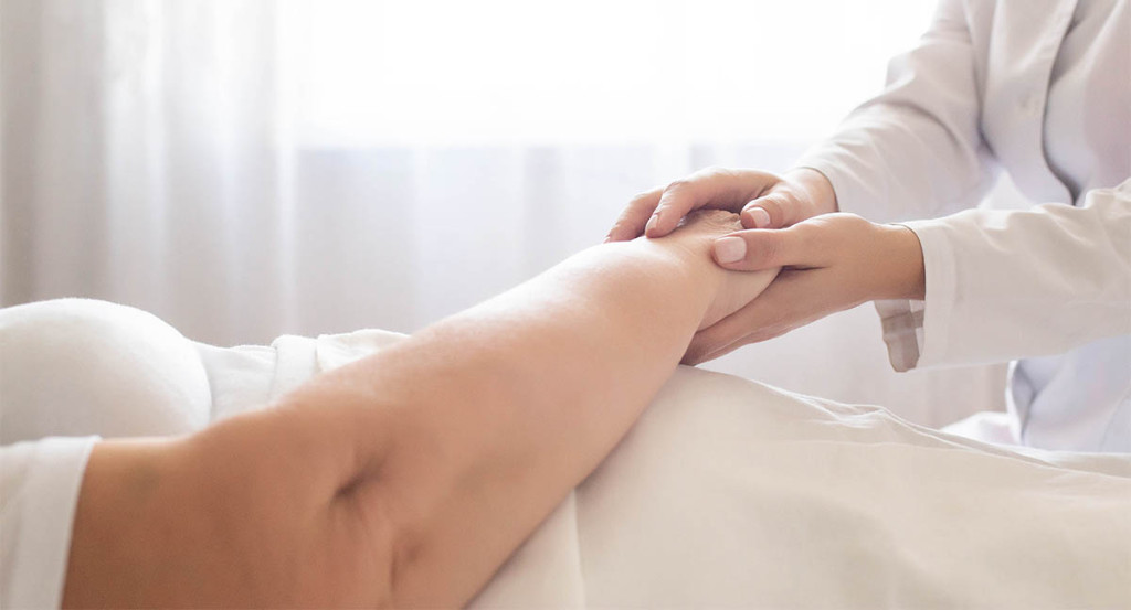 Comment soigner une escarre : du diagnostic au traitement
