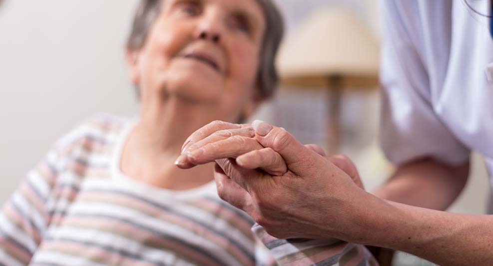 Les soins infirmiers pratiqués à domicile par l’IDEL