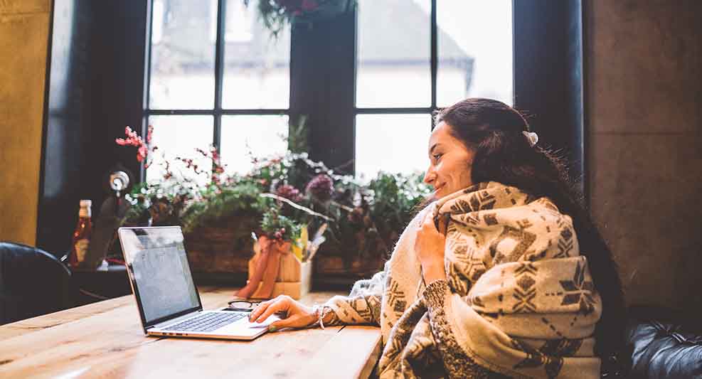 Remplaçant IDEL Noël : comment trouver le bon profil à temps ?