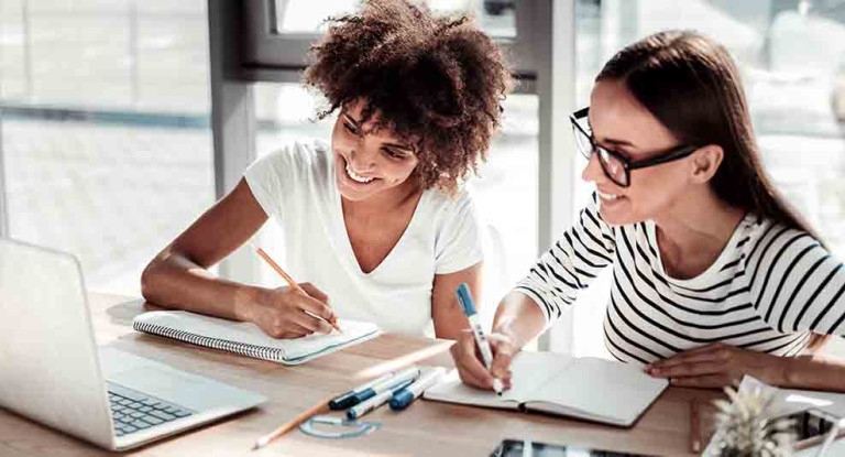 Comment financer sa formation en étant infirmière libérale ?