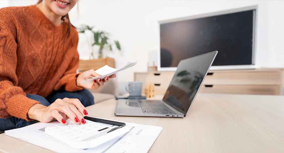 Devenir facturière pour infirmière libérale : quelle formation choisir ?