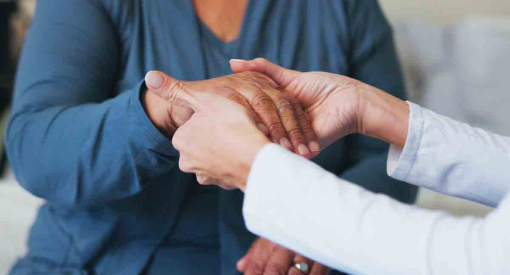 Fibromyalgie et infirmière libérale : accompagner une maladie invisible au quotidien