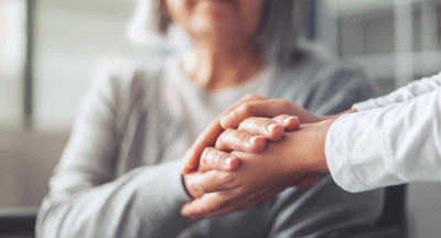 Plaie tumorale à domicile : le rôle essentiel de l’IDEL dans le suivi, le confort et la coordination des soins