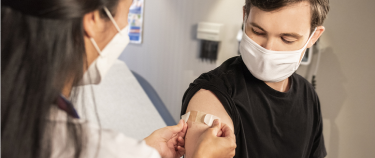 La vaccination contre la grippe saisonnière 2021-2022 réalisée par l'infirmière libérale